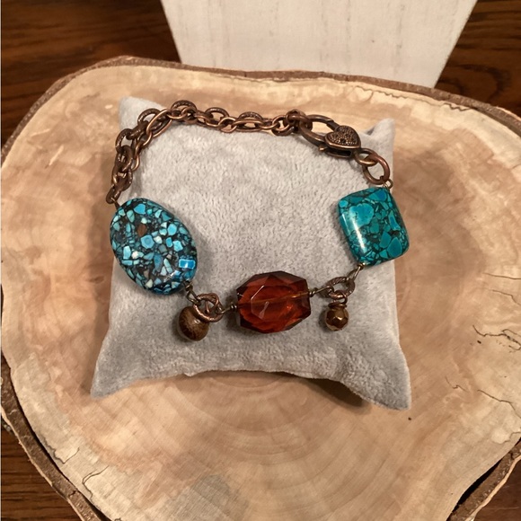 Mix it Up Bracelet - Picture 3 of 3